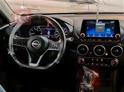 نیسان سێنترا